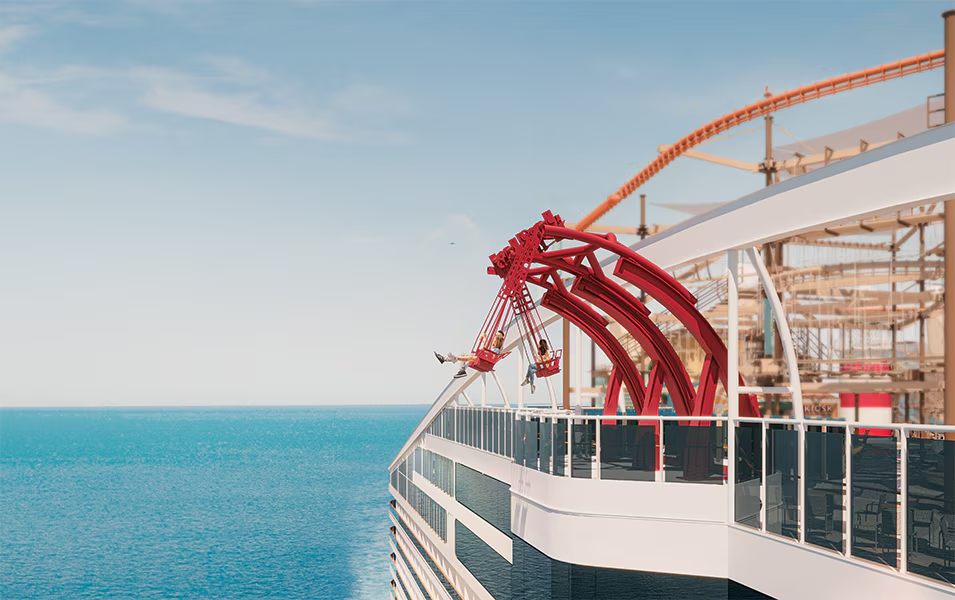 驚心動魄！50米的高空懸崖掛鉤體驗